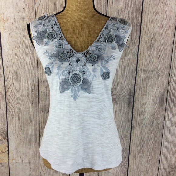 Anthropologie Tops - Anthro* Grey Applique Sleeveless V-Neck Top Sz XS